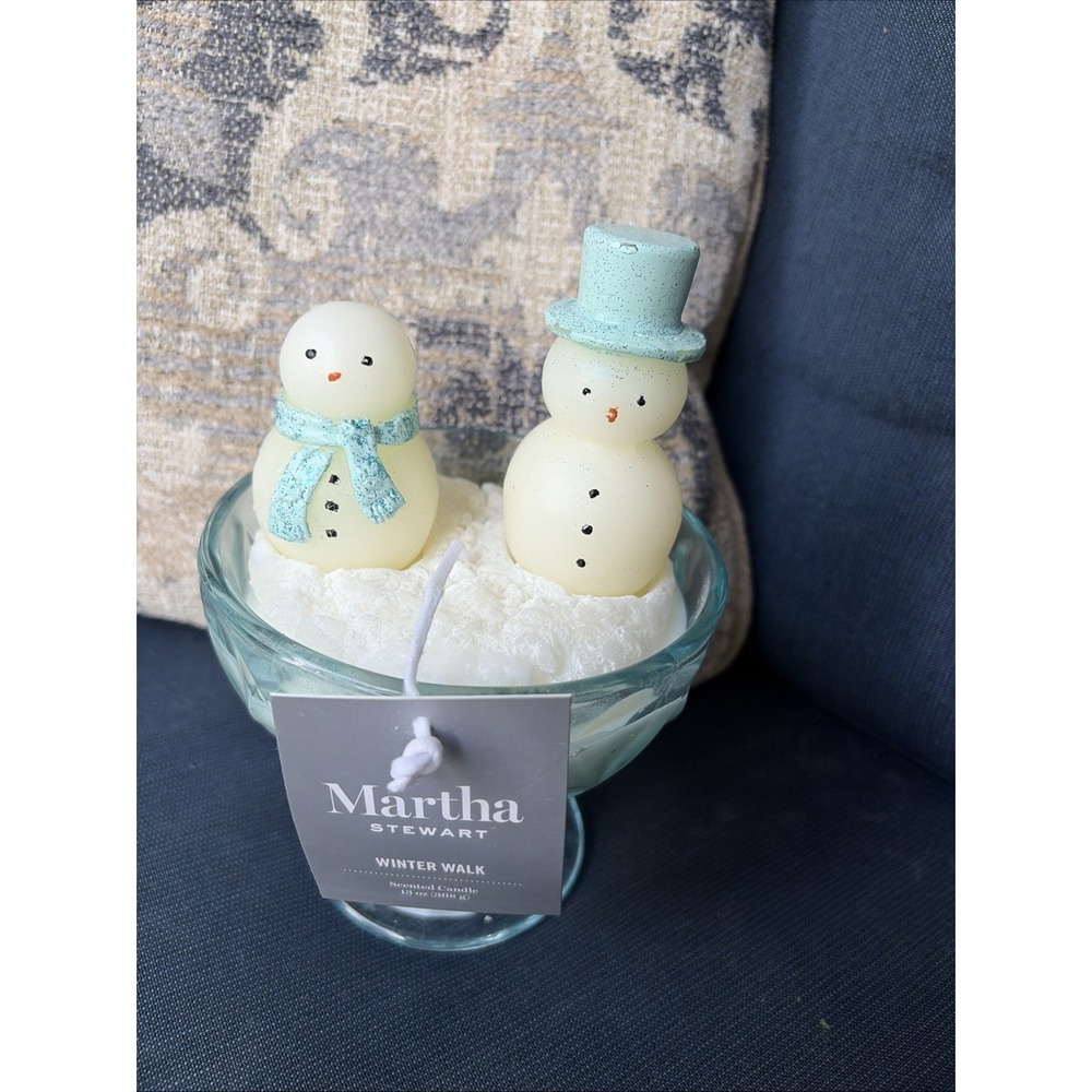 Martha Stewart Snowman Holiday Christmas 6.73 Oz Winter Candle NWT